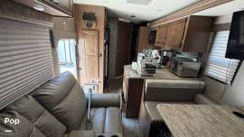 2019 Winnebago Intent 31P, $ 50,000