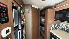 2019 Winnebago Intent 31P, $ 50,000