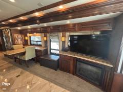 2015 Newmar Dutch Star 4018, $ 185,000
