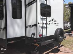 2024 East To West RV Alta 2810KIK, $ 38,000