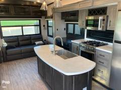 2022 Jayco Pinnacle 32RLTS, $ 54,900