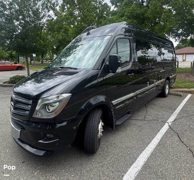 2018 Airstream Interstate Lounge EXT, $ 114,000