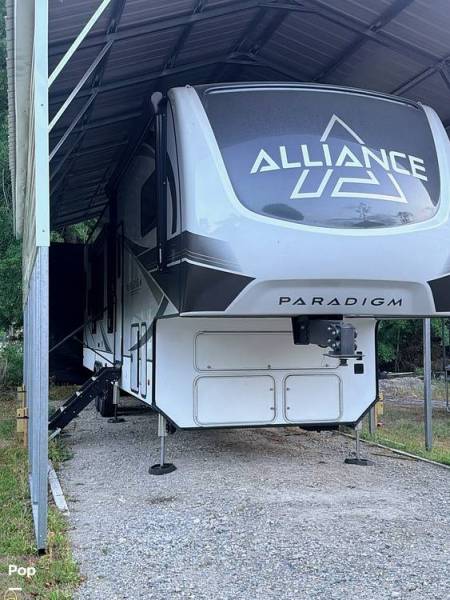 2024 Alliance RV Paradigm 395DS, $ 103,000