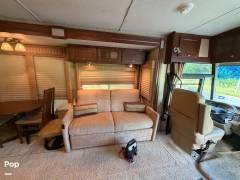 2008 Itasca Suncruiser 35L, $ 33,000