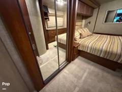 2008 Itasca Suncruiser 35L, $ 33,000
