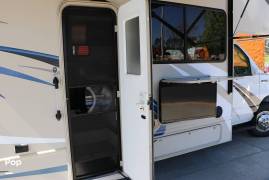 2018 Thor Motor Coach Freedom Elite 29FE, $ 54,000