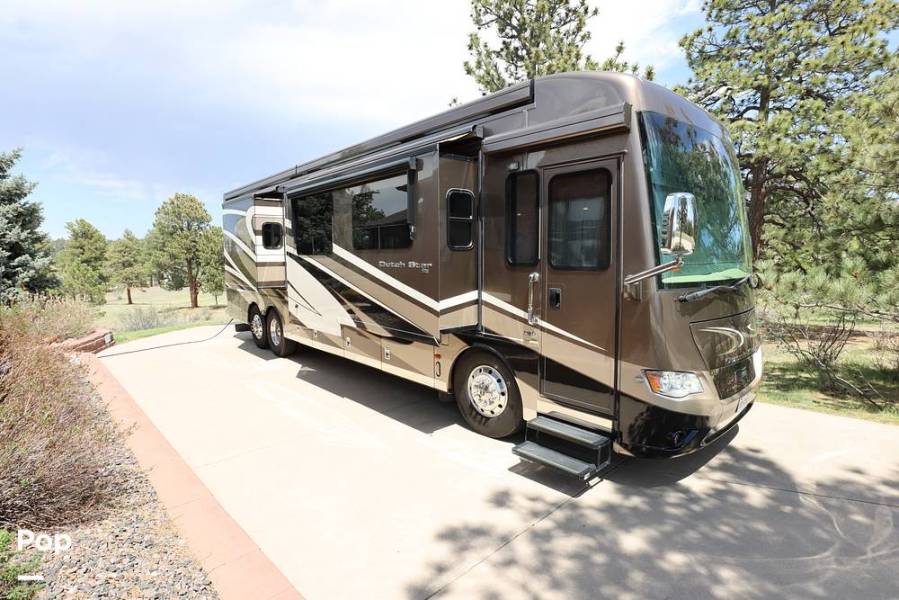 2017 Newmar Dutch Star 4002, $ 219,000