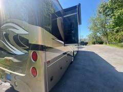 2019 Entegra Coach Emblem 36U, $ 94,950