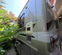 2008 Winnebago Destination 39W, $ 47,000