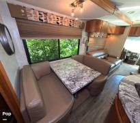 2008 Winnebago Destination 39W, $ 47,000