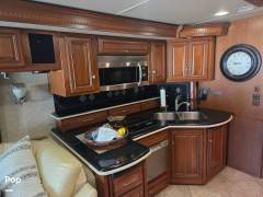 2011 Itasca Ellipse 42QD, $ 100,000