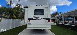 2021 Fleetwood Flair 29M, $ 63,000