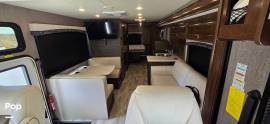 2021 Fleetwood Flair 29M, $ 63,000