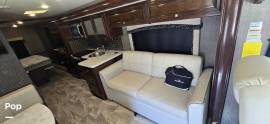 2021 Fleetwood Flair 29M, $ 63,000
