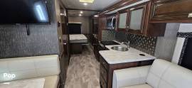 2021 Fleetwood Flair 29M, $ 63,000