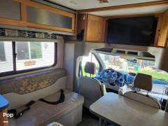 2017 Winnebago Fuse 23T, $ 41,000