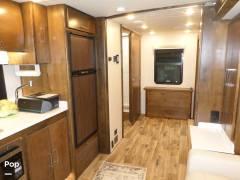 2019 Tiffin Wayfarer 24FW, $ 97,500