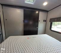 2020 Heartland North Trail 25LRSS, $ 22,000
