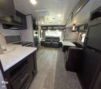2020 Heartland North Trail 25LRSS, $ 22,000