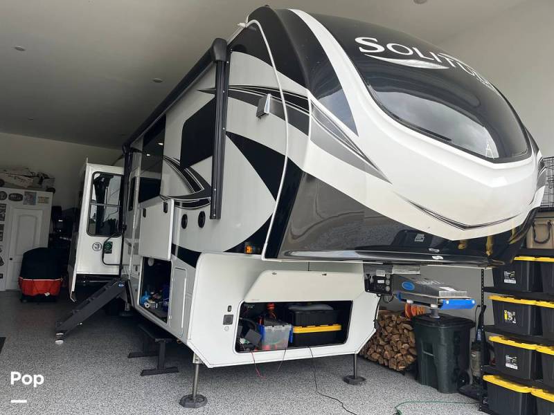 2024 Grand Design Solitude 390RK, $ 100,000