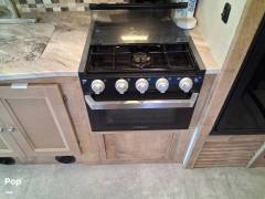 2020 Coachmen Leprechaun 319MB, $ 71,500