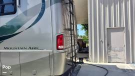 2005 Newmar Mountain Aire 3504, $ 35,000