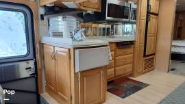 2005 Newmar Mountain Aire 3504, $ 35,000