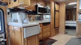 2005 Newmar Mountain Aire 3504, $ 35,000