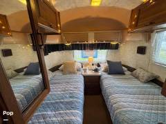 1988 Airstream Excella 25, $ 27,000