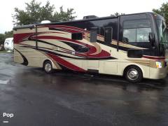 2013 Thor Motor Coach Windsport 32A, $ 57,000