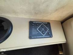 2013 Thor Motor Coach Windsport 32A, $ 57,000