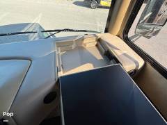 2013 Thor Motor Coach Windsport 32A, $ 57,000