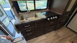 2019 Thor Motor Coach Outlaw 29J, $ 73,000