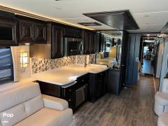 2018 Newmar Dutch Star 4369, $ 256,000