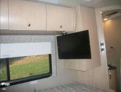 2015 Leisure Travel Unity 24TB, $ 69,999