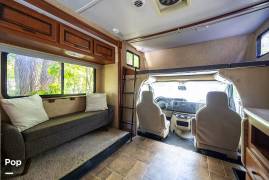2011 Forest River Sunseeker 3010DS, $ 35,000