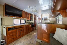 2011 Forest River Sunseeker 3010DS, $ 35,000