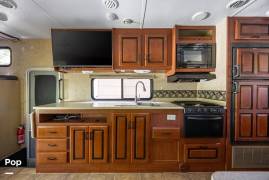 2011 Forest River Sunseeker 3010DS, $ 35,000