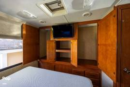 2011 Forest River Sunseeker 3010DS, $ 35,000