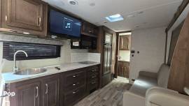 2022 Jayco Melbourne 24R, $ 90,000