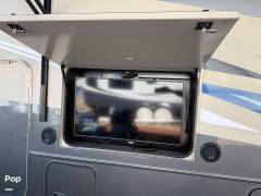 2020 Winnebago Sunstar 29V, $ 72,500
