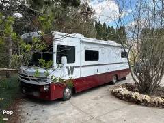 2016 Winnebago Brave 31C, $ 60,000