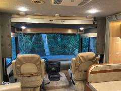 2016 Winnebago Brave 31C, $ 60,000