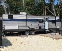 2022 Prime Time Avenger 27DBS, $ 22,000