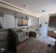2022 Prime Time Avenger 27DBS, $ 22,000