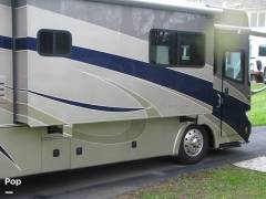 2008 Country Coach Inspire Founders Edition, $ 124,900