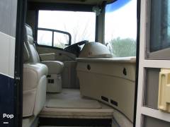 2008 Country Coach Inspire Founders Edition, $ 124,900