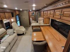 2015 Winnebago Adventurer 37F, $ 89,900