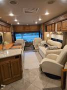 2015 Winnebago Adventurer 37F, $ 89,900
