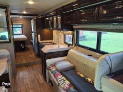 2017 Thor Motor Coach Quantum PD31, $ 57,500